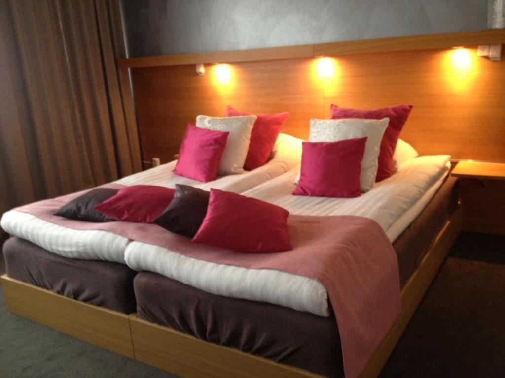 Kumla Hotel Cameră foto